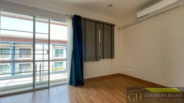 ขายทาวน์โฮม 3 ชั้น พท 24.9 ตรว ม.ชวนชื่น โมดัส วิภาวดี บนถนนวิภาวดี-รังสิต ใกล้ สนามบินดอนเมือง