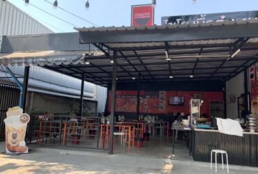 ปล่อยเซ้ง ร้านอาหารและร้านกาแฟ ริมถนนโพธิ์แก้ว บางกะปิ หน้ากว้าง 20 เมตร ความลึก 15 เมตร ที่ดินเนื้อ 73 ตารางวา