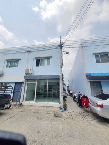 ขายสิทธิ์ห้องพัก2ชั้น บ้านมั่นคง11 ริมคลอง2 คลองถนน สายไหม กทม