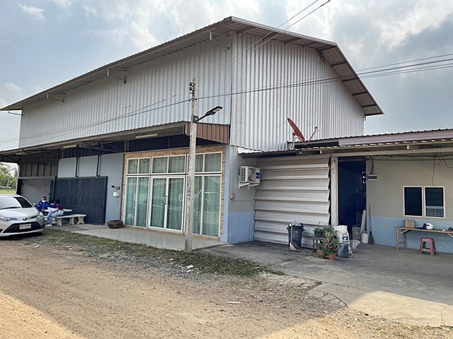 ให้เช่า โกดัง ลำลูกกา อำเภอลำลูกกา ปทุมธานี พร้อม สำนักงาน ออฟฟิต ทำเลดี เดินทางสะดวก
