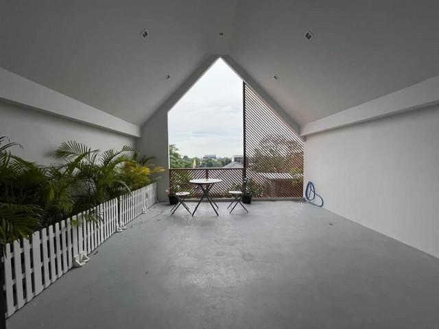 PO1519 ขาย ทาวน์โฮม 3 ชั้น โครงการ The loft by I-zen นาคนิวาศ48
