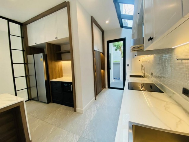BH2057 ให้เช่าบ้านเดี่ยว ตกแต่งสวยพร้อมอยู่ บ้านใหม่  3ชั้น โครงการเดอะ เจนทริ สุขุมวิท101 ปุณณวิถี