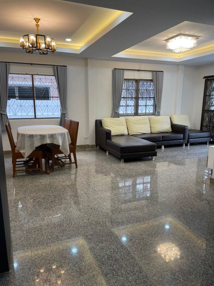 BH2060 ให้เช่า บ้านเดี่ยว2 ชั้นหมู่บ้านมณียา ท่าอิฐ นนทบุรี