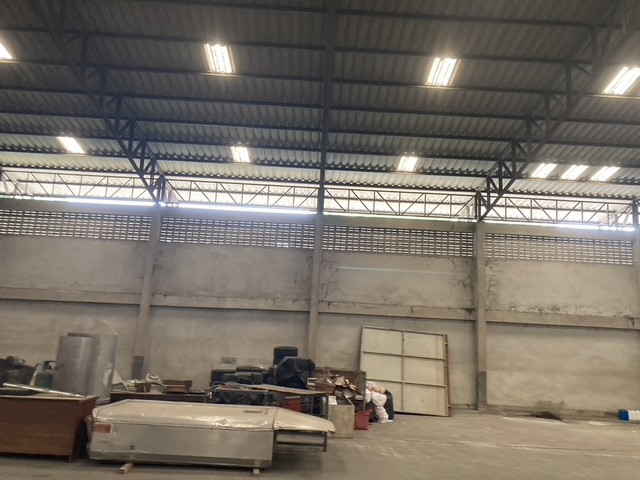 ให้เช่าโกดัง โรงงาน 1,200-2,400 ตรม. มีออฟฟิศ ห้าแยกปากเกร็ด-แจ้งวัฒนะ ใกล้สถานีรถไฟฟ้าสายสีชมพู