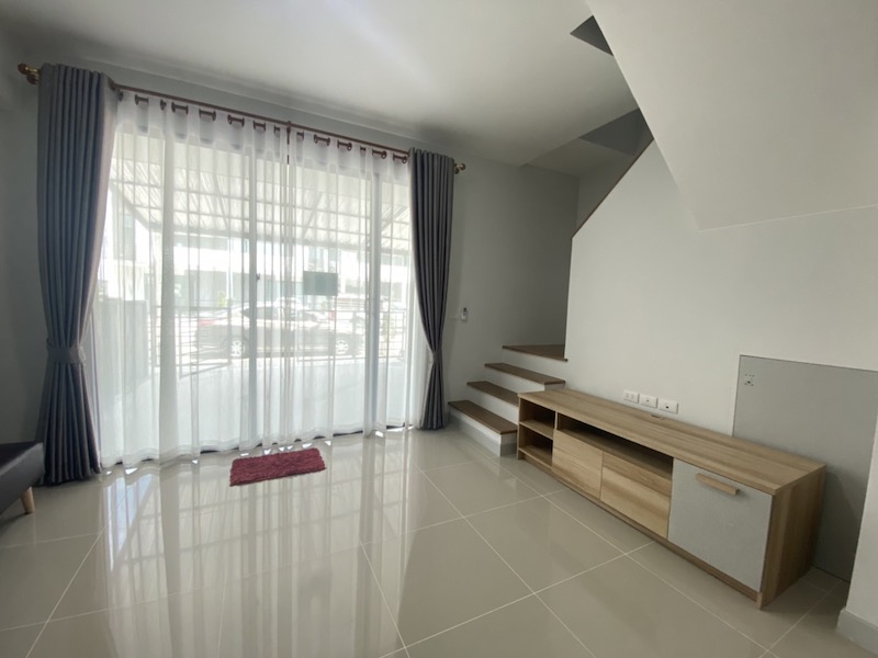 BH1371 ให้เช่าทาวน์เฮ้าส์ 2ชั้น 3ห้องอเนกประสงค์ 2ห้องน้ำ หมู่บ้านพลีโน่ ติวานนท์