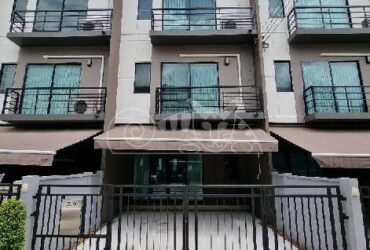 TOWNHOUSE บ้านกลางเมือง รามอินทรา 18 ตาราง.วา 3BR   ราคาไม่แรง –