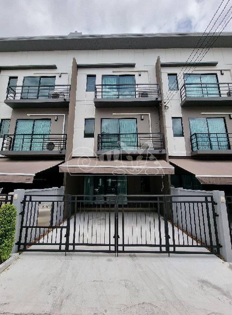 TOWNHOUSE บ้านกลางเมือง รามอินทรา 18 ตาราง.วา 3BR   ราคาไม่แรง –
