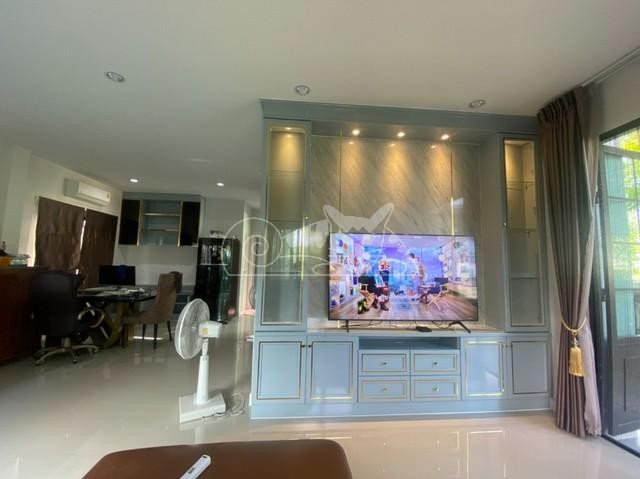 บ้านเช่า  2ชั้น แกรนด์พลีโน่ 4ห้องนอน 3ห้องน้ำ พหลโยธิน-รังสิต คลองหนึ่ง คลองหลวง ปทุมธานี