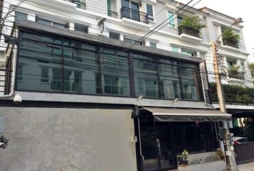 ขายโฮมออฟฟิศ 4 ชั้น 2 คูหา โครงการเนอวานา พาร์ค ลาดพร้าว-รามคำแหง ซอยรามคำแหง 53