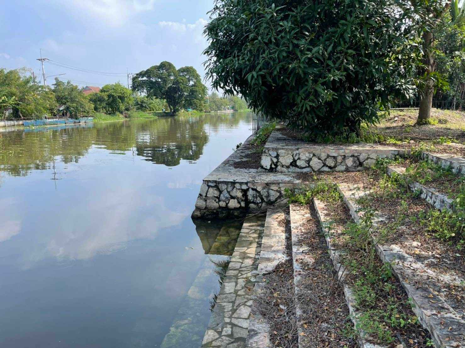 ขายที่ดินแปลงสวยติดน้ำริมคลองมหาสวัสดิ์ ต.ศาลายา อ.พุทธมณฑล จ.นครปฐม