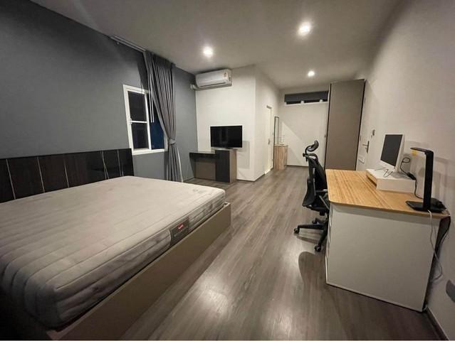 ให้เช่าบ้านเดี่ยว2ชั้นย่านร่มเกล้า ลาดกระบัง หมู่บ้านมัณฑนา มอเตอร์เวย์-กรุงเทพกรีฑาตัดใหม่ พร้อมเฟอร์นิเจอร์