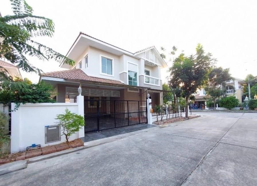 ขายบ้านเดี่ยว 2 ชั้น แลนซีโอ รามอินทรา – นวมินทร์ หลังมุม ถนนเมน รีโนเวทใหม่ ใกล้ซาฟารีเวิลด์ แต่งสวย พร้อมอยู่ บางชัน คลองสามวา
