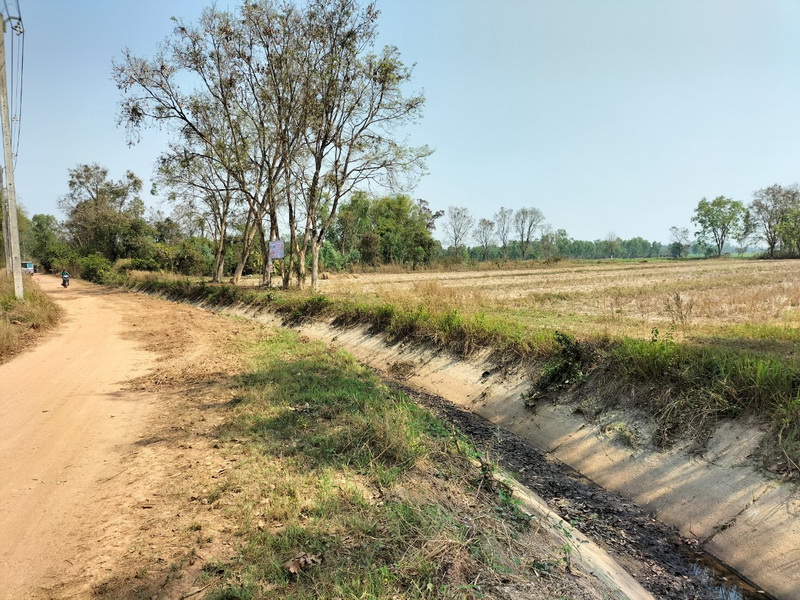 ที่ดิน 8-3-72 ไร่  ต.พานพร้าว อ.ศรีเชียงใหม่ จ.หนองคาย  ใกล้วัดป่าหนองแวง