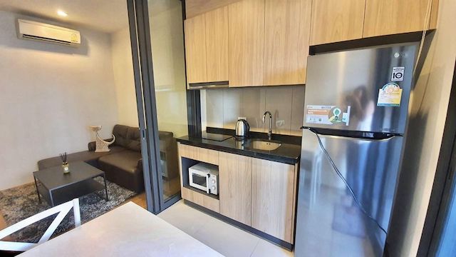 Hasu Haus private clean livable 4th floor BTS Phra Khanong