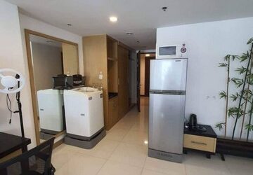 The Trendy Sukhumvit 13 สงบ เป็นส่วนตัว ชั้น 9 BTS นานา
