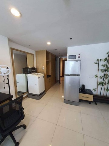 The Trendy Sukhumvit 13 สงบ เป็นส่วนตัว ชั้น 9 BTS นานา