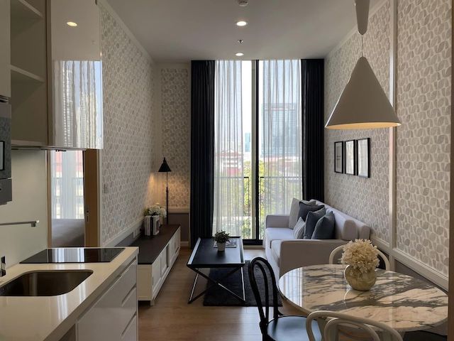 Noble BE 19 Spacious peaceful safe 6th floor BTS Asoke