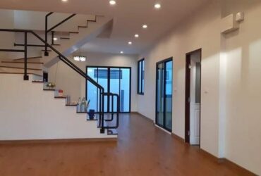 FPL672ขายบ้านแฝด 2 ชั้น ซอยโชคชัย 4 ซอย 56 บ้านใหม่ ย่านลาดพร้าว