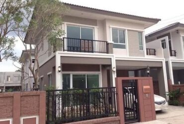 FPL678ให้เช่าและขายบ้าน 2 ชั้น โครงการภัสสร เพรสทิจ ลุกซ์ พัฒนาการ 44 ย่านพัฒนาการ