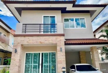 HR1073ให้เช่าบ้านเดี่ยว เนื้อที่ 40 ตรว.หมู่บ้านนราณีสิริเกษตร-นวมินทร์ ซอยลาดปลาเค้า 43 เดินทางสะดวก