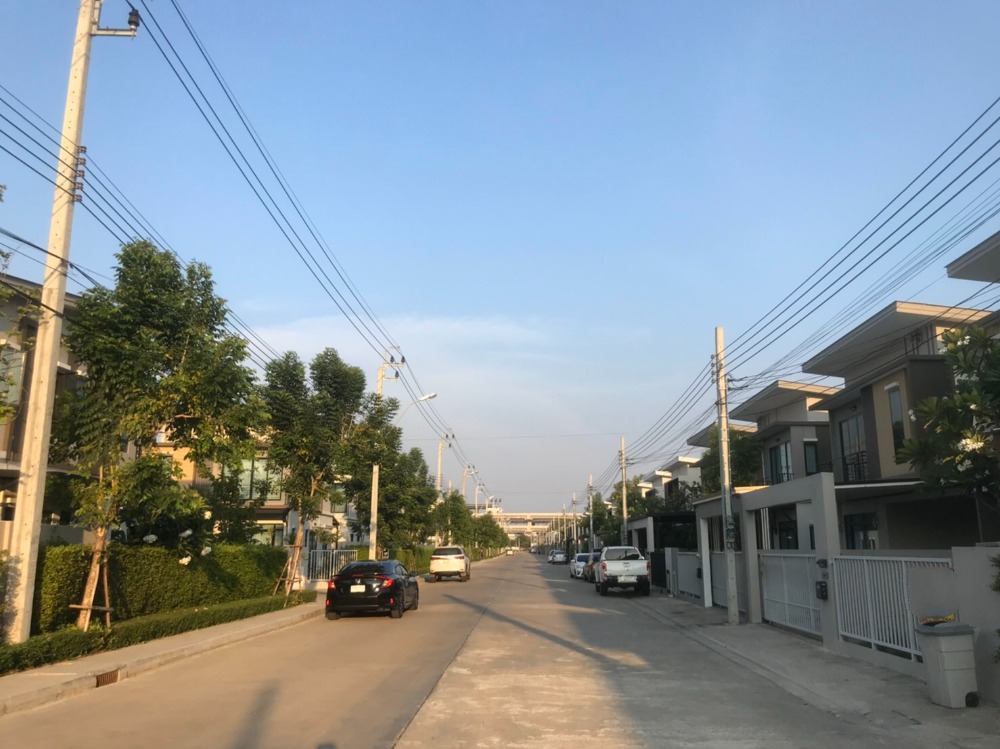 รหัสC5483 ให้เช่าทาวน์เฮ้าส์ 2ชั้น โตรงการเดอะ คอนเนค หลักสี่-ดอนเมือง พร้อมเฟอร์นิเจอร์