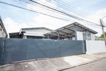 ให้เช่าโกดังพื้นที่ 300 ตรม. ซอยลาดพร้าว 80 เหมาะทำคลังสินค้า ใกล้เลีบบด่วน ออกรัชดาสะดวก