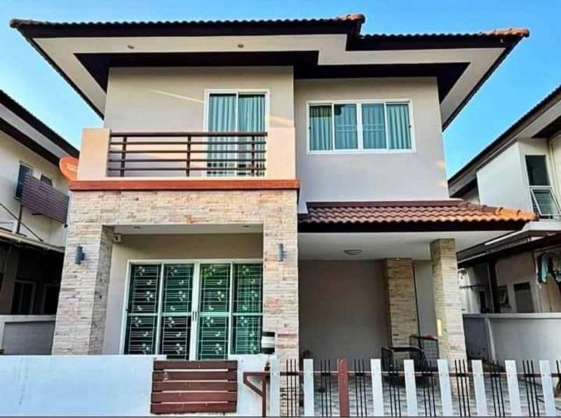ให้เช่าบ้านเดี่ยว 2 ชั้น ซอยลาดปลาเค้า 43 ใกล้รถไฟฟ้า BTS มหาวิทยาลัยเกษตรศาสตร์