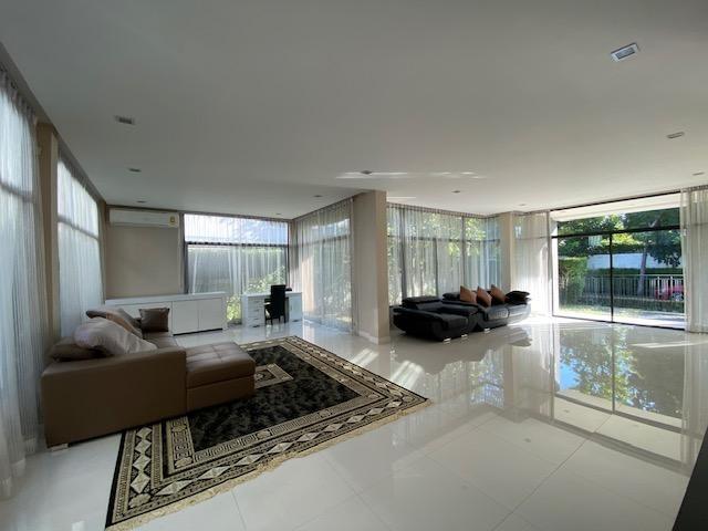 ให้เช่าบ้านเดี่ยว 2 ชั้น หมู่บ้านเดอะแกรนด์ บางนา-วงแหวน Fully furnished ใกล้ห้างเมก้าบางนา