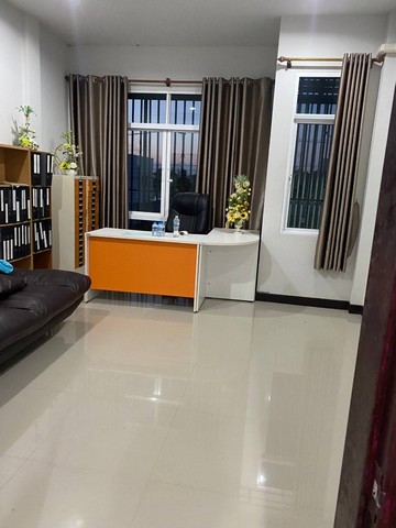 ขายด่วน อาคารพาณิชย์47.7 ตร.วา เมืองใหม่ ติดกลางเมืองนครศรีธรรมราช  ZST076