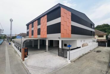 C3472 ให้เช่าอาคารสำนักงาน 3 ชั้นพร้อมโกดัง ซอยสุขุมวิท 107 ย่านแบริ่ง บางนา