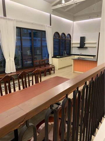ให้เช่าบ้านเดี่ยว 2 ชั้น 190 ตรว. 4 ห้องนอน renovate ใหม่ทั้งหลัง ใจกลางเมือง ใกล้แอร์พอร์ตลิ้งค์ราชปรารภ