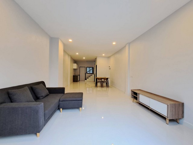 บ้านทาวน์โฮม 2 ชั้น ทำเลตำบลต้นเปา อำเภอสันกำแพง จังหวัดเชียงใหม่  ราคาเพียง ราคา 1.78 ล้านบาท เท่านั้น