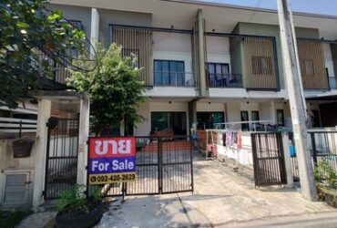 ทาวน์โฮม หมู่บ้านสวนเสือปาล์มฮีล สวนเสือ ถนน ศรีราชา – หนองค้อ หน้ากว้าง เดินทางสะดวก ติดถนนใหญ่ ปลอดภัย