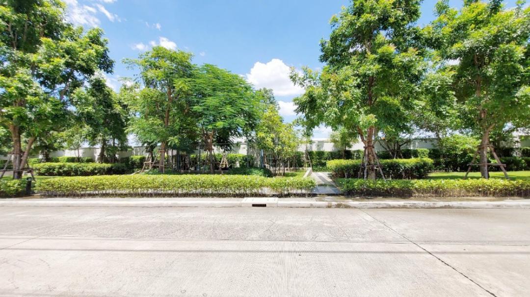 ขายบ้านเดี่ยว 2 ชั้น หมู่บ้านชวนชื่น พาร์ค อ่อนนุช-วงแหวน ( บ้านแฝด สไตล์บ้านเดี่ยว )