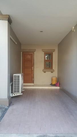 ให้เช่าทาวน์เฮ้าส์ 2 ชั้น 4 ห้องนอน หมู่บ้านการ์เด้นซิตี้ 2 ซอยสุขุมวิท 54 ใกล้ BTSอ่อนนุช
