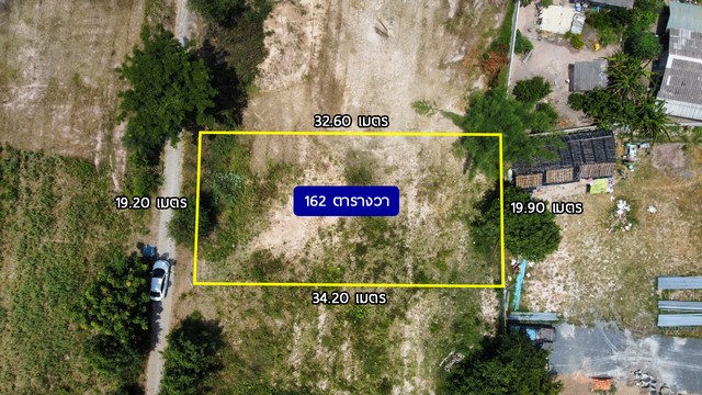 พื้นที่ดิน – 600000 BAHT.  พท. 62 SQ.WA 1 Ngan 0 Rai ใกล้กับ ตลาดบ้านกาด ทรัพย์สวย