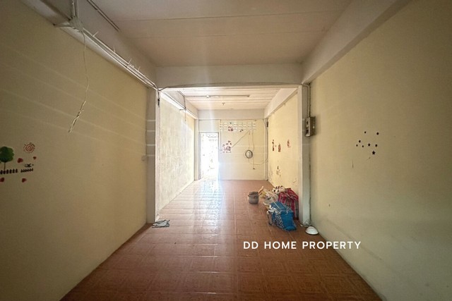 ขายหมู่บ้านรัตนาวดี บางบัวทอง หน้าบ้านหันทางทิศใต้ (DD001167)