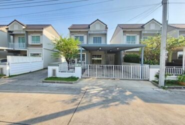 ให้เช่าบ้านเดี่ยว 2 ชั้น โครงการเดอะวิลเลจ บางนา-วงแหวนฯ 3 หลังมุม พร้อมเฟอร์นิเจอร์บิ้วอิน