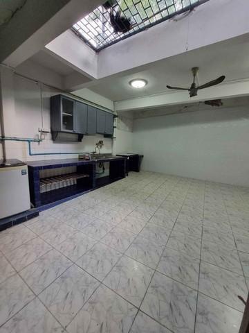 บ้านให้เช่า โฮมออฟฟิศ 4.5 ชั้น สุทธินิเวศน์50 วา 4ห้องนอน 3ห้องน้ำ แอร์ 4 ทำออฟฟิศได้