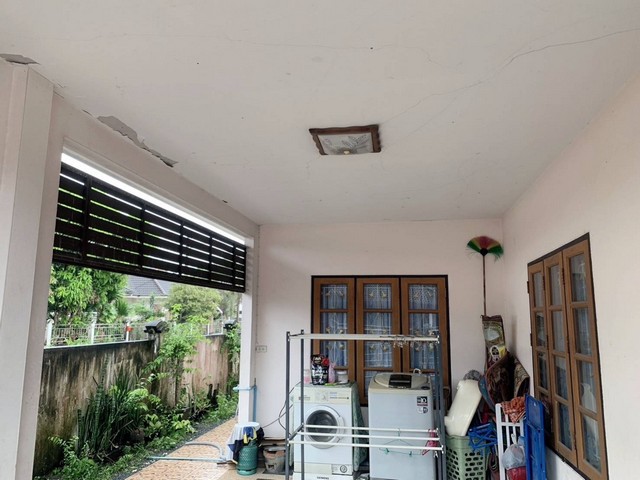 ขายด่วนบ้านสวย หมู่บ้านสหมิตร 5 ใกล้โลตัส ทุ่งสง นครศรีธรรมราช ZSTO95