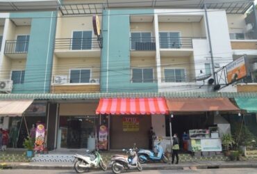 ขายด่วนถูกกว่าทุน  อาคารพาณิชย์  3 ชั้น ทำเลทอง ตลาดไดมอนด์สุราษฏร์  ZST087