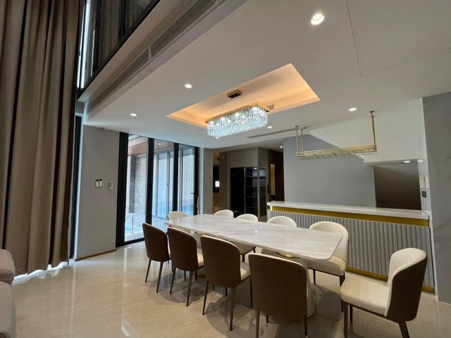 ขายบ้านหรู Anina Villa Sathorn-Yenakart  530 sq.m. 5ห้องนอน มีสระว่ายน้ำส่วนตัว
