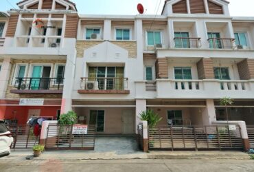 ทาวน์เฮ้าส์ เดอะเนเจอร์ซิตี้ 20 Square Wah 4 ห้องนอน 3 BR 2500000 THB โครต-ถูก