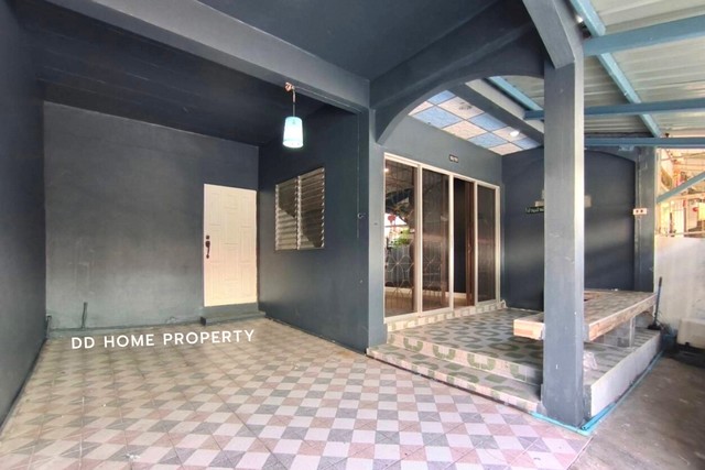 ขายหมู่บ้านแลนด์วิลล่า บางกรวยไทรน้อย หน้าบ้านหันทางทิศตะวันออกเฉียงเหนือ (DD001169)