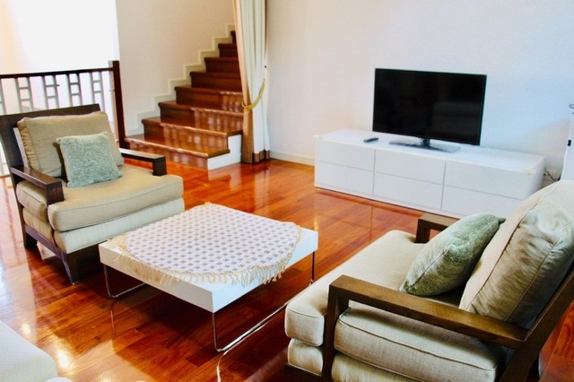 ขายด่วน!   Baan Sansiri Sukhumvit 67 รหัสทรัพย์ OPS03-080 แบบ 4 ห้องนอน 5 ห้องน้ำ ขนาด 110  ตร.ว.