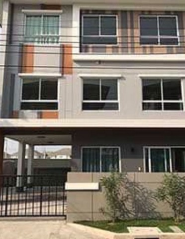 HS544ขายบ้านเดี่ยว 3 ชั้น โครงการหรู หมู่บ้าน คาซ่า พรีเมี่ยม พระราม 2 สภาพใหม่พร้อมอยู่ เดินทางสะดวก
