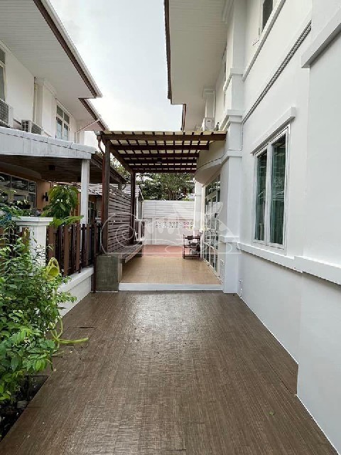 บ้านให้เช่า บ้านเดี่ยว 2ชั้น หมู่บ้านศิรินเทพ  ลาดพร้าว101 3ห้องนอน 3ห้องน้ำ แอร์ 5เครื่อง
