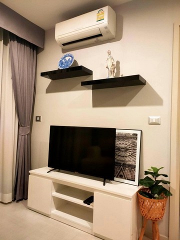 Rhythm Sukhumvit 42 safe clean livable 11th floor BTS Ekkamai