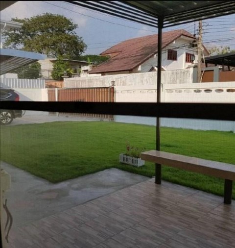 บ้านให้เช่า บ้านเดี่ยว 2 ชั้นหลังใหญ่ ขนาด 100ตารางวา 3ห้องนอน 3ห้องน้ำ ซอยพหลโยธิน44