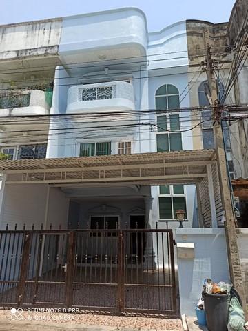 ให้เช่าทาวน์โฮม 3 ชั้น 4 ห้องนอน ประดิษฐ์มนูธรรม5 ลาดพร้าว 84 ใกล้เลียบด่วนเอกมัย-รามอินทรา